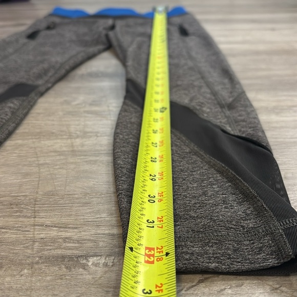 Lululemon Inspire Tight II (Mesh) Heathered Black/ Blue Size 4 pockets - Picture 7 of 13